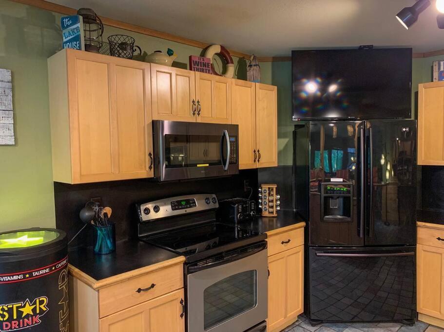 The River Haven - Sleeps 32 - On Guadalupe River Seguin Luaran gambar