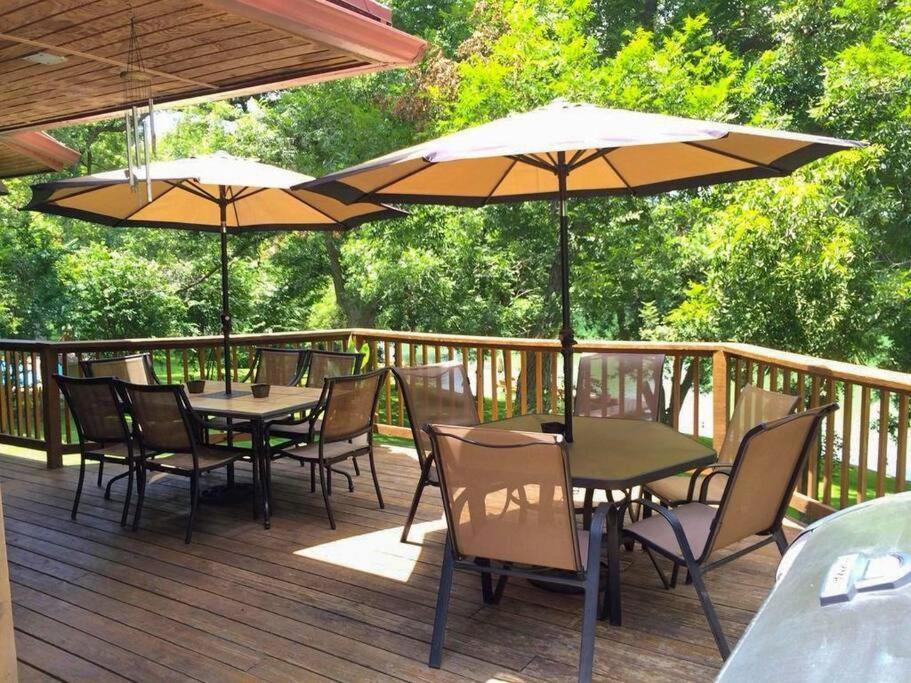 The River Haven - Sleeps 32 - On Guadalupe River Seguin Luaran gambar